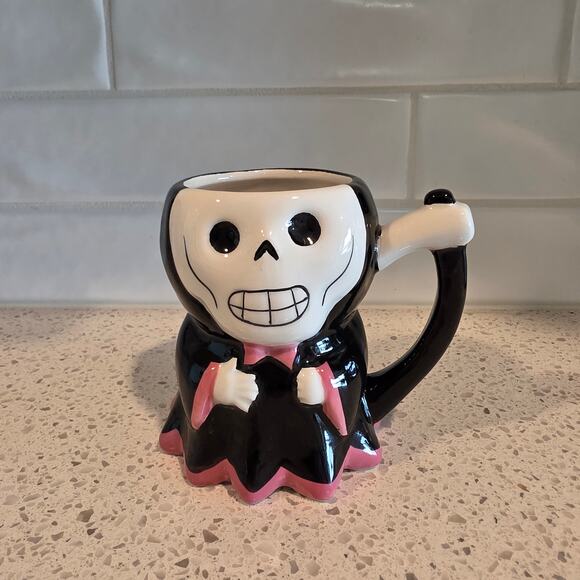 Hyde & Eek Grim Reaper Ceramic Coffee Tea Mug Halloween Spooky Scary - Picture 1 of 6